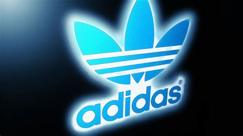 adidas 4K